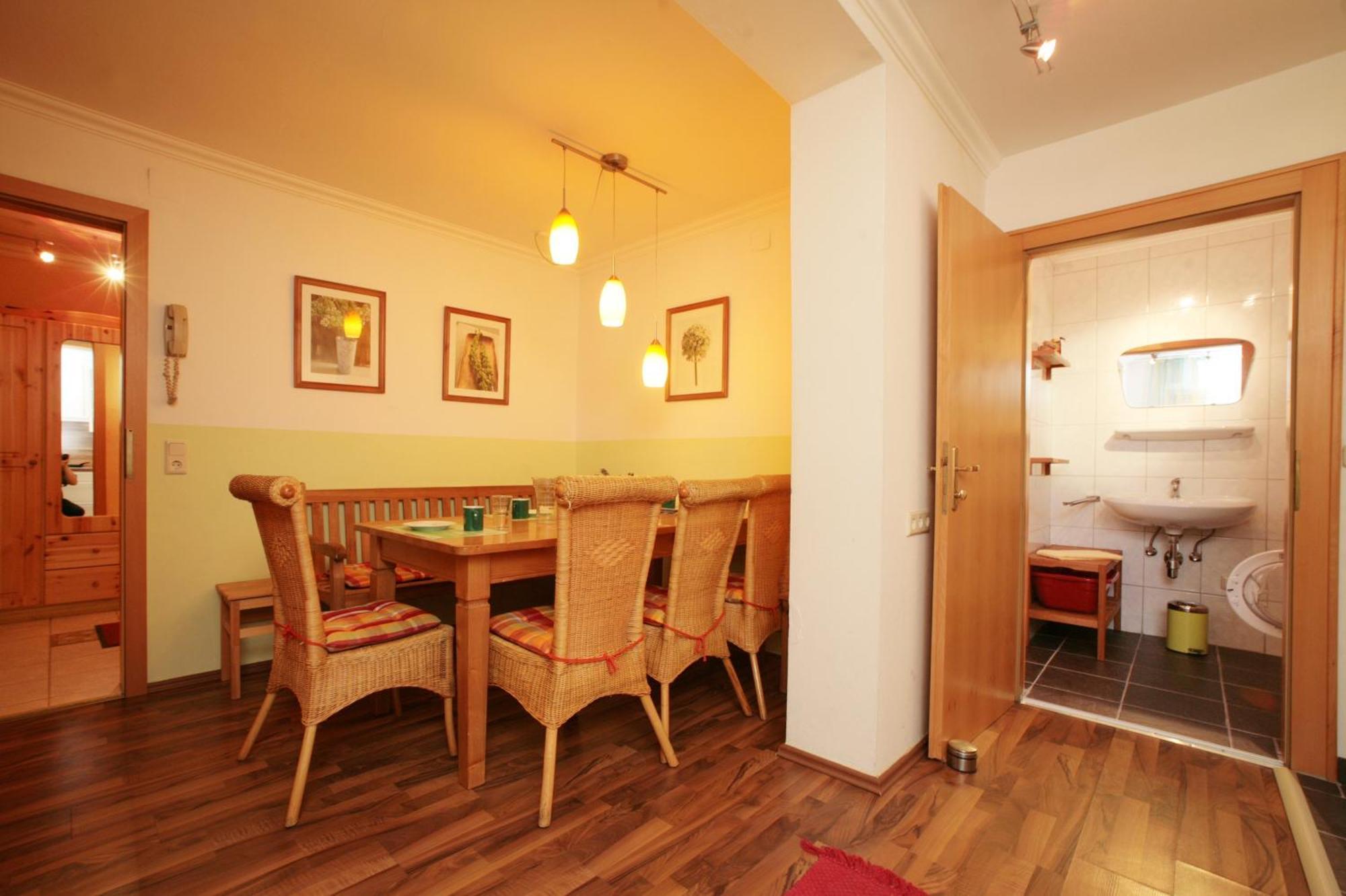 Appartement Bakker คาพรูน ภายนอก รูปภาพ